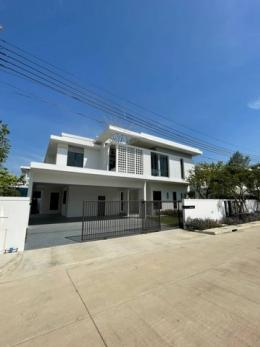ให้เช่าบ้านเดี่ยว2ชั้น พูลวิลล่า โครงการ มัณฑนา บางนา-ตราด กม.15 ใกล้สนามบินสุวรรณภูมิ