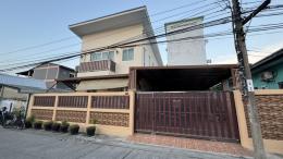บ้านเดี่ยวสร้างเอง  2 ชั้น  สะแกงาม14 พร้อมอยู่ ใกล้ทางด่วน เดินทางสะดวก