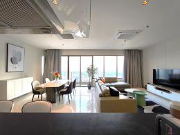 Stunning view on High floor, 3-bedroom at The Emporio Place Sukhumvit 24 near BTS Phromphong
