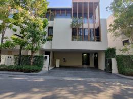 บ้าน Park Heritage 4นอน5BR 82000000 บาท. ใกล้ -เดอะไนน์ เซ็นเตอร์  -	ธัญญ่า พาร์ค  -	ดิ เอ็มควอเทียร์  -	ดิ เอ็มโพเรียม  -	ซีคอนสแควร์  -	เซ็นทรัล เอ็มบาสซี DEAL!!