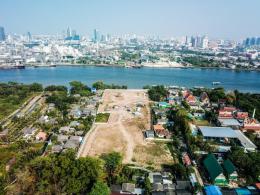 ขายที่ดินในคุ้งบางกะเจ้า ติดแม่น้ำเจ้าพระยา ราคาถูก ที่ดินถมแล้ว 18-0-76.4 ไร่  ขายตารางวาละ 54,972 บาท Tel: 081 303 6969