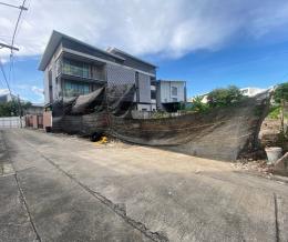 ขายที่ดินแปลงเล็ก 50 ตารางวา ปรีดี 20 สุขุมวิท 71 พร้อมแบบบ้านหรูมีลิฟต์