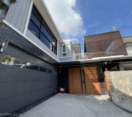 ขายด่วน บ้านเดี่ยว 2หลัง หมู่บ้านเศรณีคาซ่า ดอนเมือง ที่ดินรวม 106.3 ตร.วา บรรยากาศดี เดินทางสะดวก